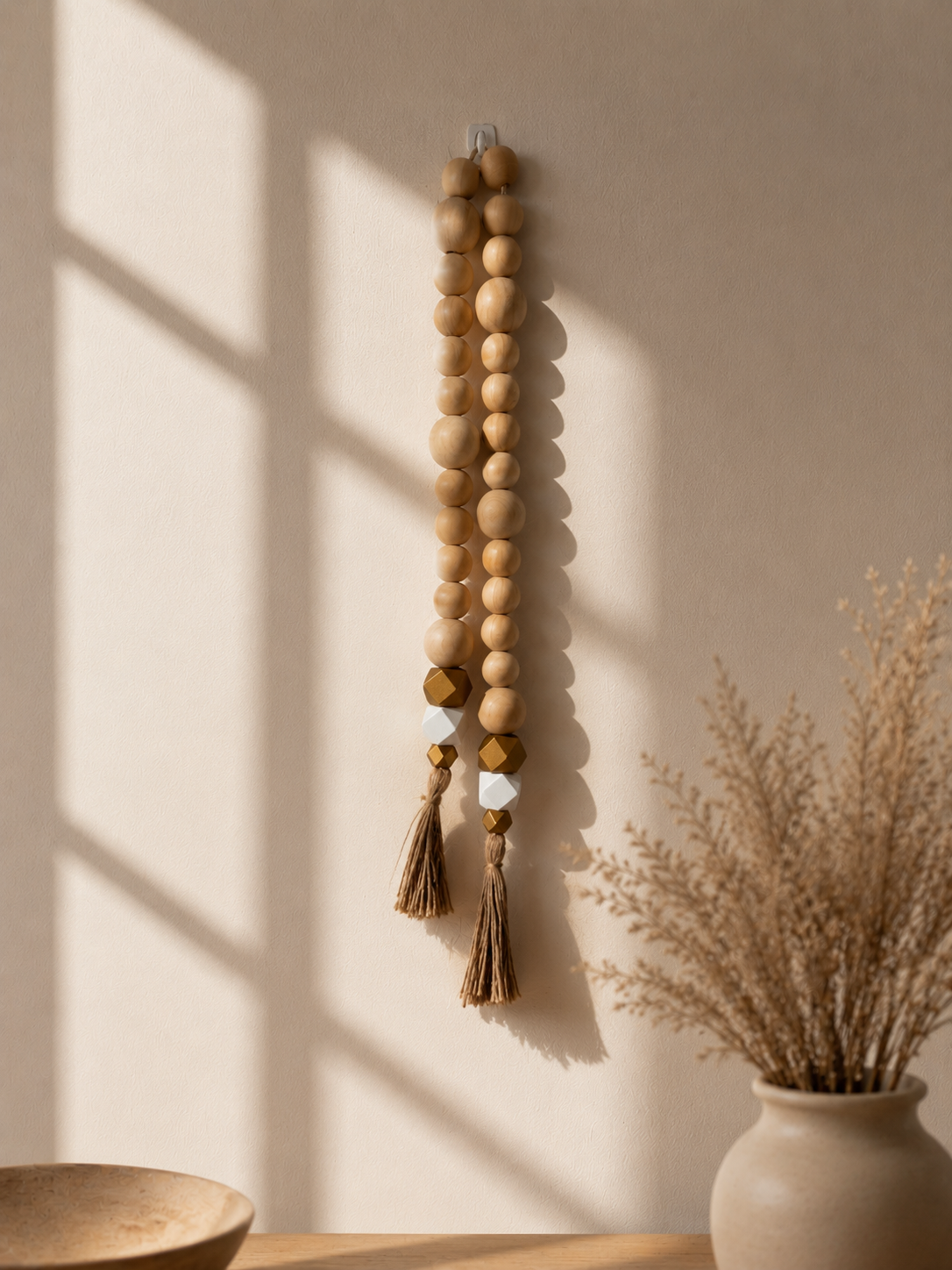 White&Gold wooden bead tassel garland