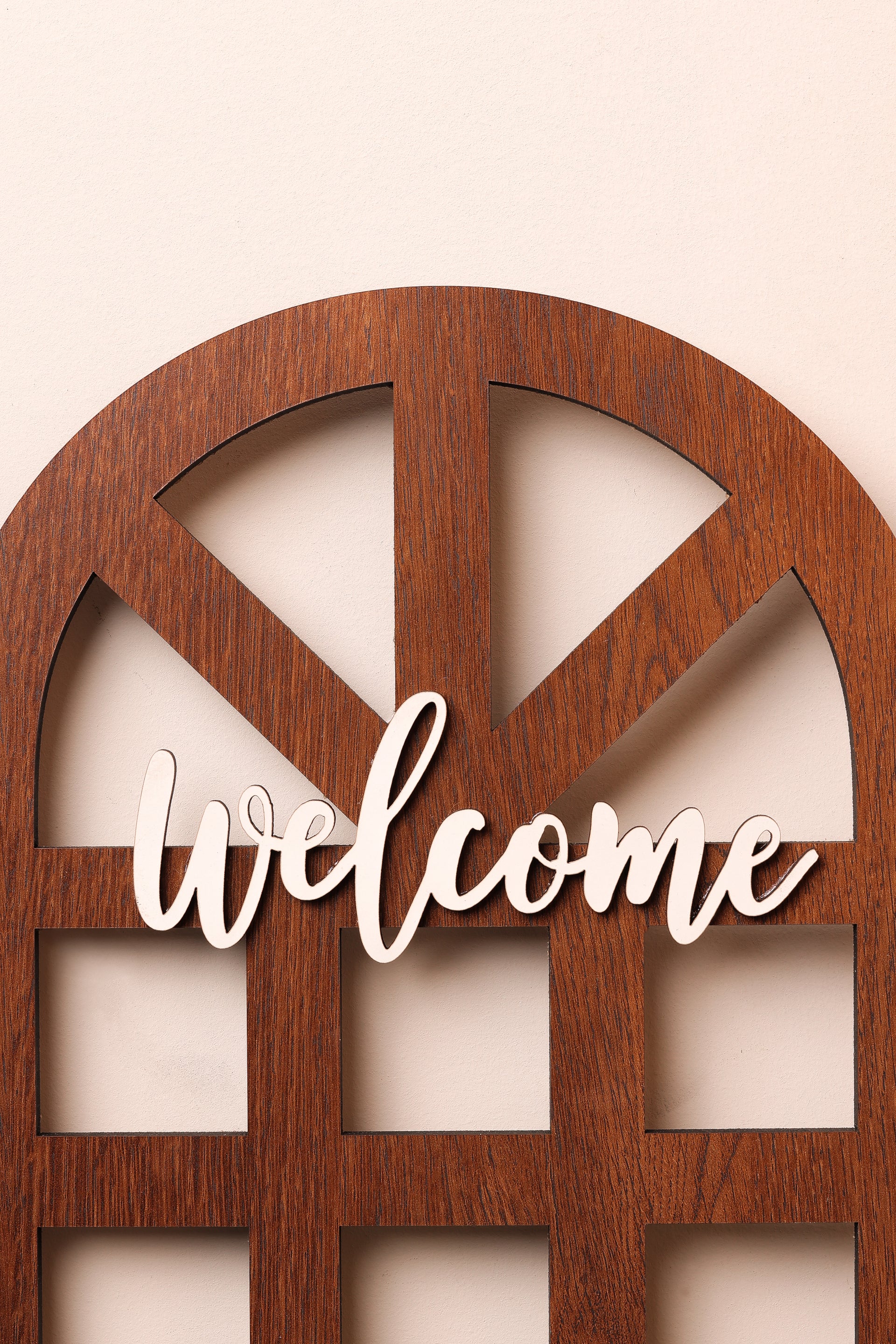 Warm Welcome Arch