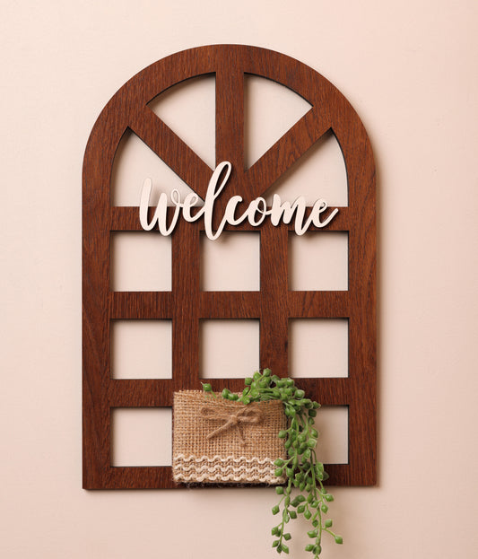 Warm Welcome Arch