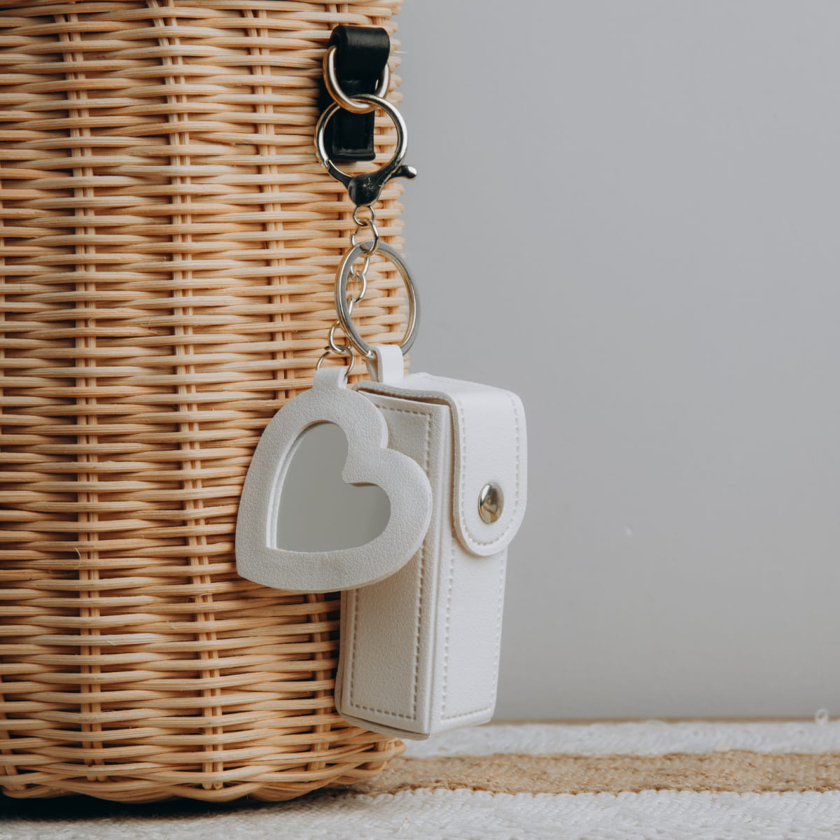 Leather AirPods Case with Heart Mirror Keychain